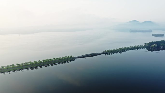 杭州西湖晨雾航拍