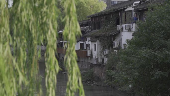 杭州古街城市江南水镇特色场景阳光斑驳