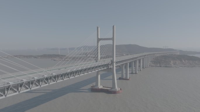 跨江大桥和风能发电航拍