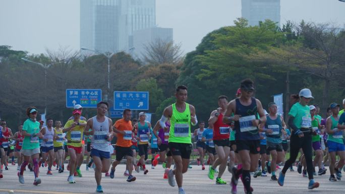 4K正版-城市马拉松奔跑的人群运动员01