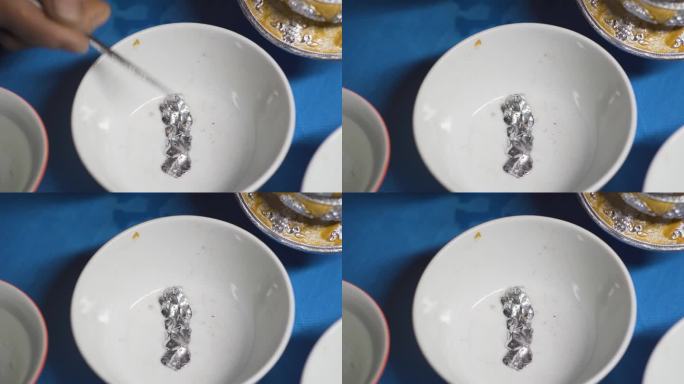 镶边塑形 烧制塑形 藏碗涂抹 银碗雕画