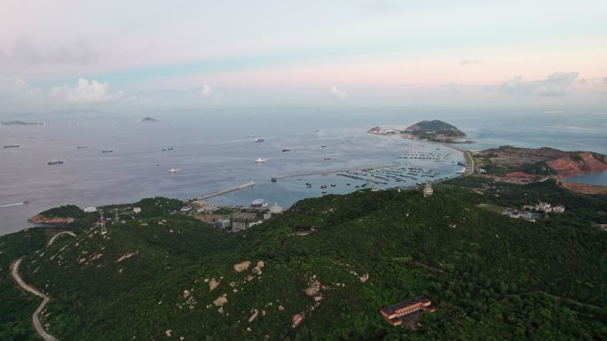 4k珠海桂山岛海岛大景日出航拍