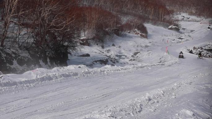 长白山天池雪地摩托雪橇 升格