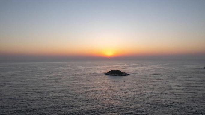 航拍海洋地平线日出日落延时实拍4k