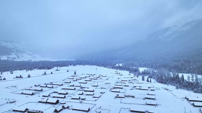 航拍冬天新疆积雪的喀纳斯图瓦村落