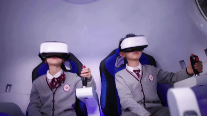 VR太空舱，模拟体验，载人航天，太空飞船