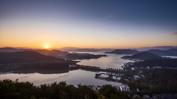 太湖日出