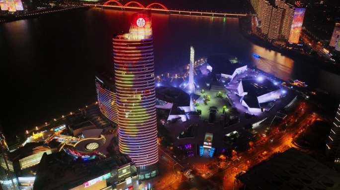 4K长沙北辰洲际酒店夜景鸟瞰航拍