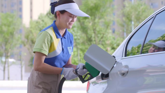 道森加油站延时加油站车辆