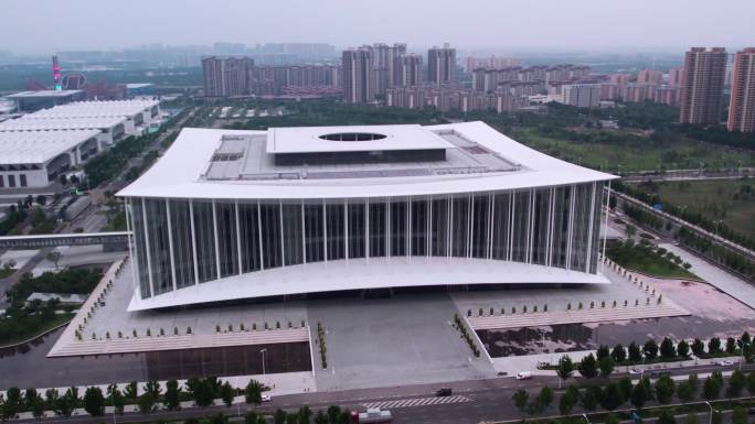 西安国际会展中心灞河生态区航拍灰片