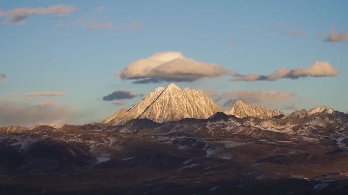 雅啦雪山