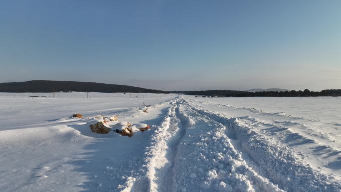 呼伦贝尔草原大雪封路雪路冰雪路面