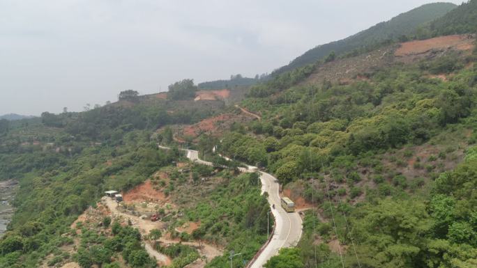 山区 农村 农村公交 道路 偏远山村