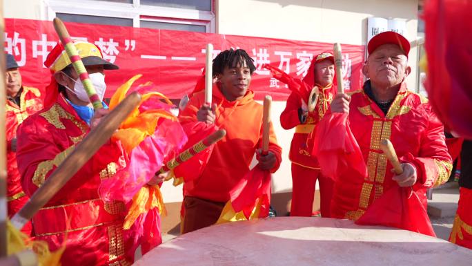 【4K】  外国人在中国过传统节日