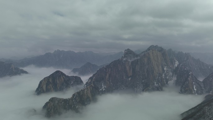 渭南华阴华山云海延时陕西旅游宣传华山雪景