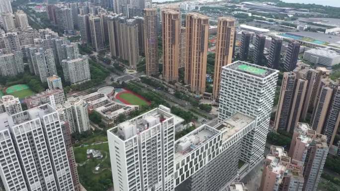 深圳南山前海蛇口航拍高楼大厦直升机停机坪