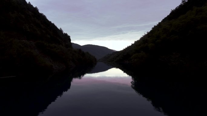 大山、水库