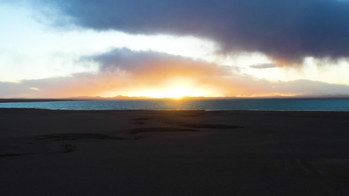 远处日出 日出日落 日落西山 夕阳西下