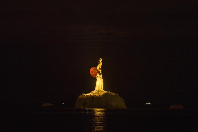 广东珠海渔女月升