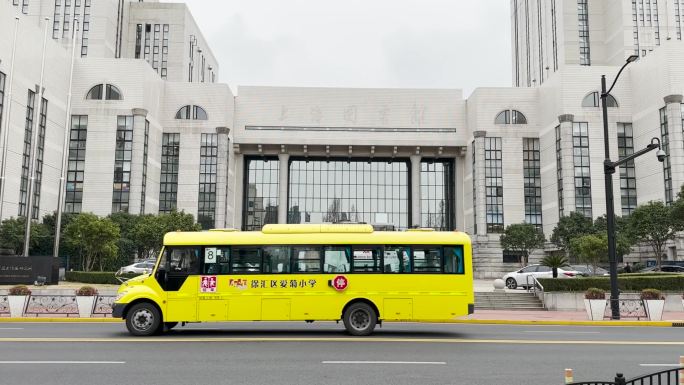 上海图书馆 上海图书馆外景上海图书馆正门