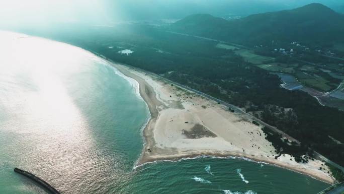 超美海滩  海边公路  椰林  海浪