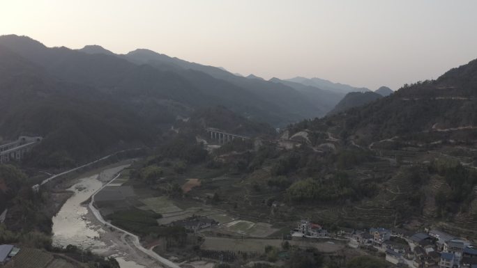 航拍 风景 山 山村