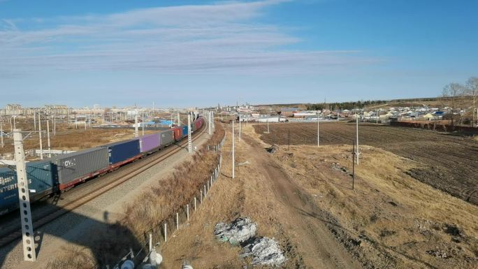 中欧班列集装箱运输铁路列车 一带一路
