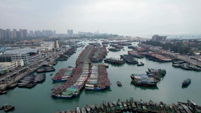 北海银滩侨港电建渔港渔船停泊航拍