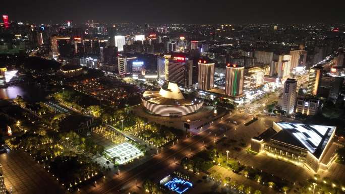 玉兰大剧院夜景