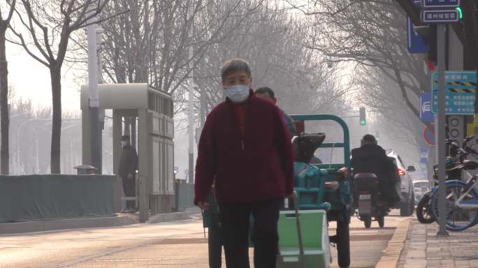 冬天都市生活骑车上班清晨回家人文快节奏