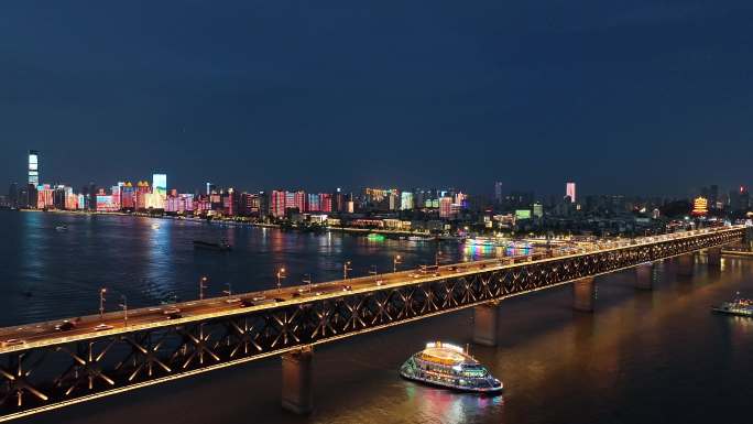 湖北省武汉市夜晚升降拍摄武汉长江大桥航拍