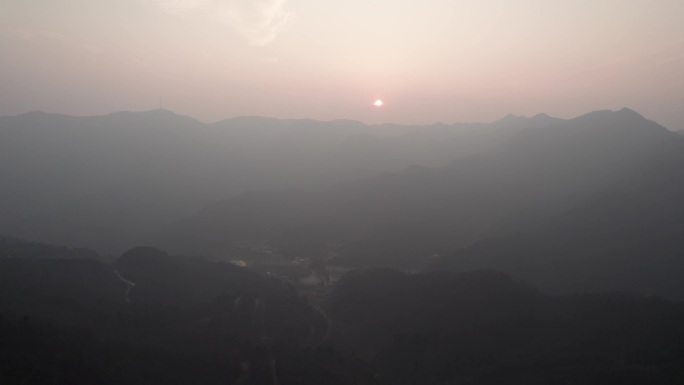 湖北随州大洪山旅游风景区日落