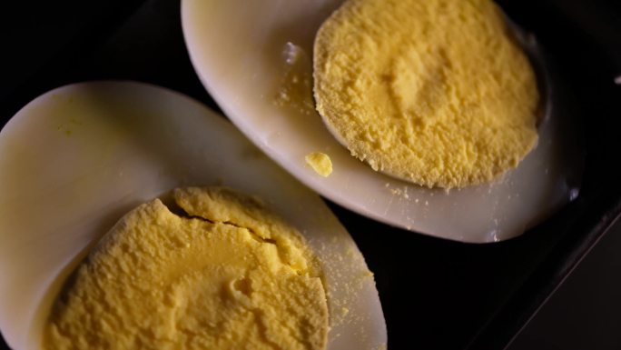 【镜头合集】鸡蛋黄鸡蛋清煮鸡  (2)