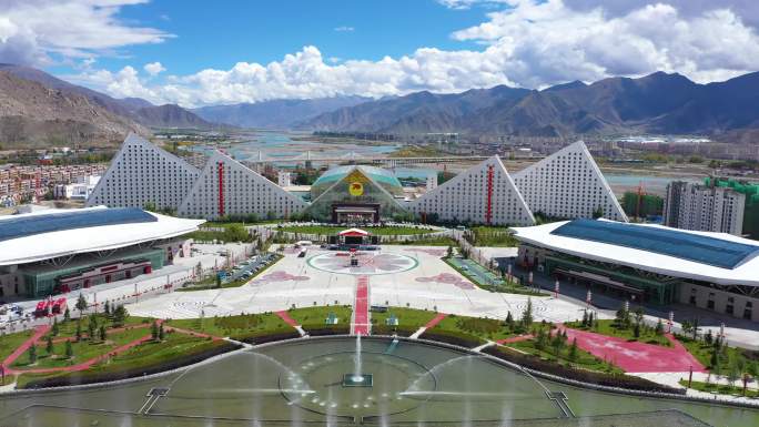 西藏会展中心 拉萨洲际酒店 拉萨会展城
