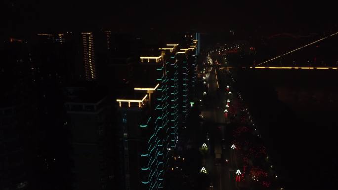 航拍四川宜宾长江江边城市夜景车辆灯