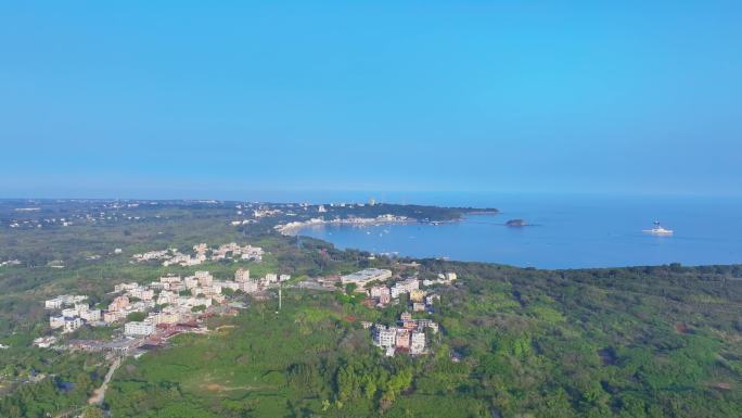 4K正版-涠洲岛海岛海岸线全景01