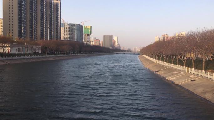 城市河流