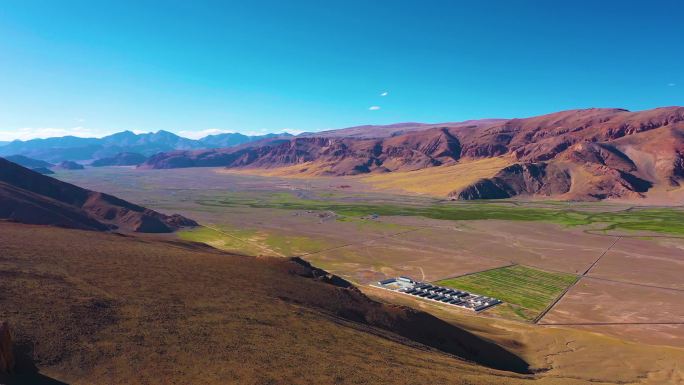 羌塘腹地 土地沙化 沙石土地 草场稀少