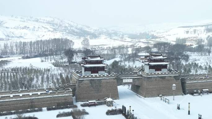 航拍山西朔州右玉杀虎口长城雪景