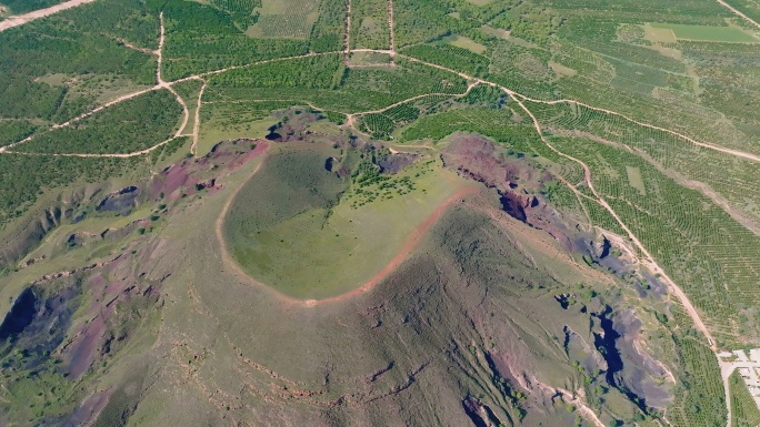 山西省大同市火山群地质公园高视角航拍风光