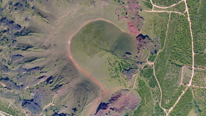 山西省大同市火山群地质公园高视角航拍风光