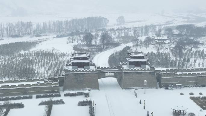 航拍山西朔州右玉杀虎口长城雪景