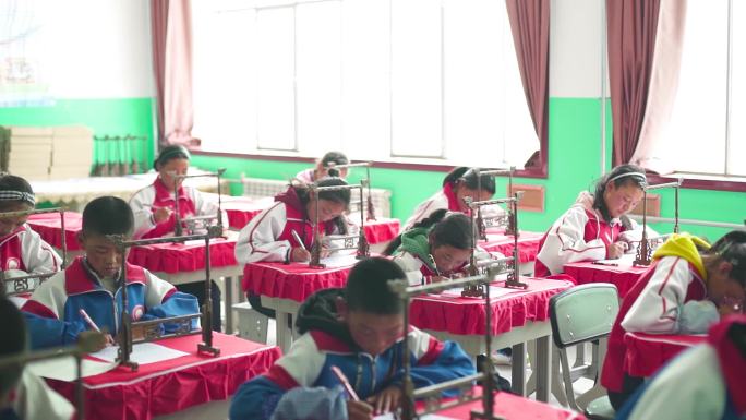 高原学校 西藏高原少数民族学生
