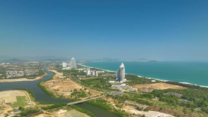 海南三亚海棠湾海岸线五星级酒店航拍4K