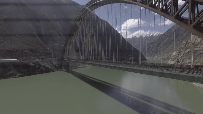 雅鲁藏布江大桥 航拍