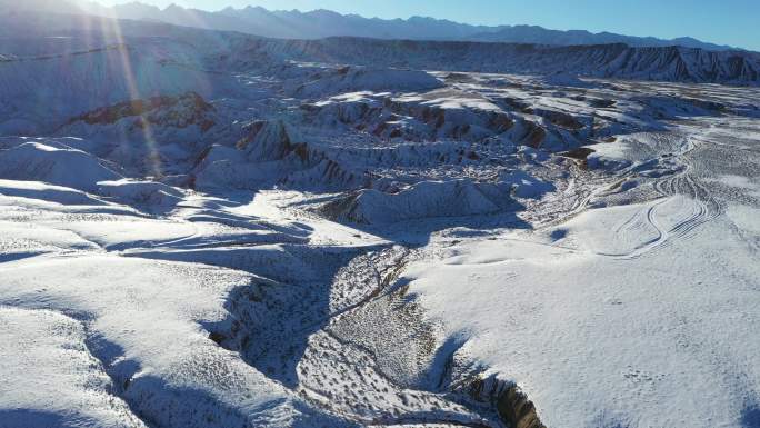 祁连山红山群山雪景航拍