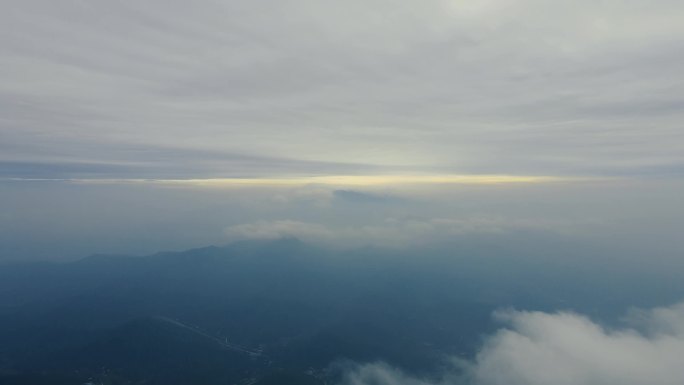 河南山顶五指岭云海夕阳绝美4k航拍合集