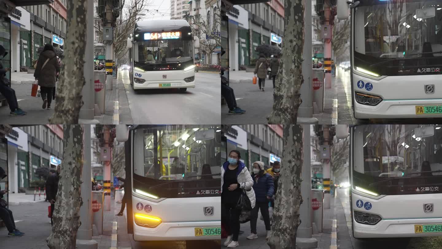 公交车、城市交通、绿色出行