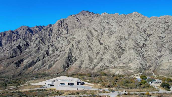 4K航拍宁夏贺兰山岩画