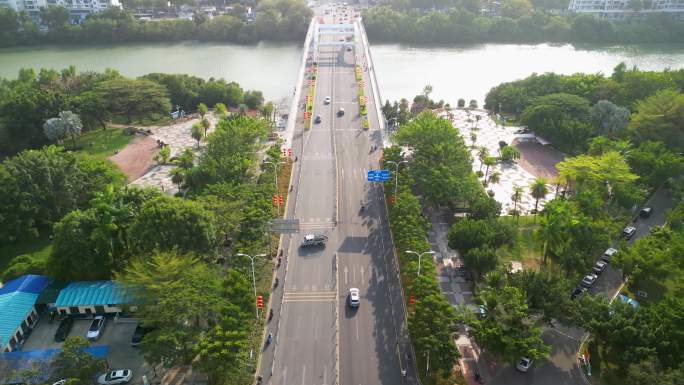 三亚城市迎宾路交通航拍风光